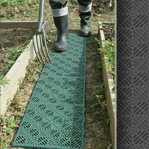 Pack tiles green for - 4,