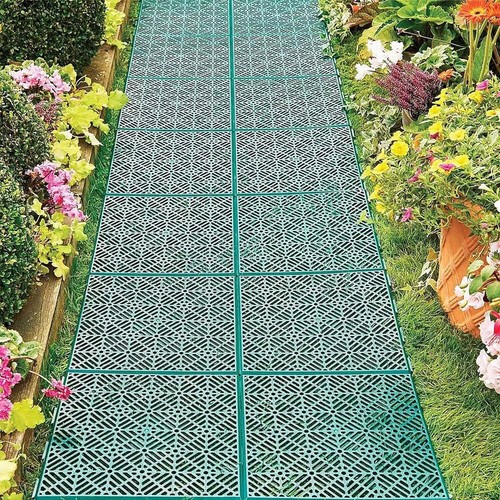 Pack garden path tiles - of,